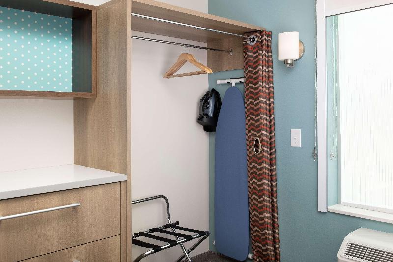 스위트 킹사이즈 침대, Home2 Suites By Hilton Owings Mills