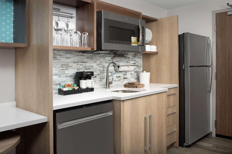 스위트 킹사이즈 침대, Home2 Suites By Hilton Owings Mills
