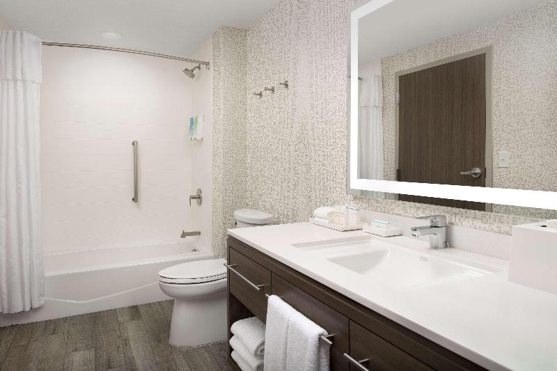 스위트 킹사이즈 침대, Home2 Suites By Hilton Owings Mills