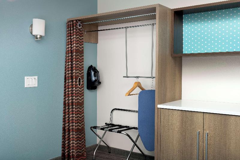 스위트 킹사이즈 침대, Home2 Suites By Hilton Owings Mills