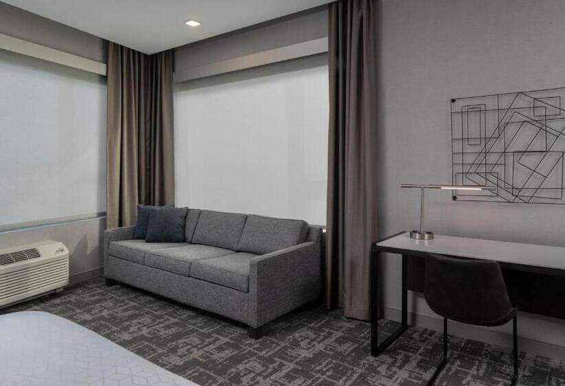 스탠다드 스튜디오 킹침대, Staybridge Suites   Boston Logan Airport   Revere, An Ihg