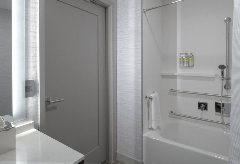 Студия Стандарт Двуспальная Кровать, Staybridge Suites   Boston Logan Airport   Revere, An Ihg