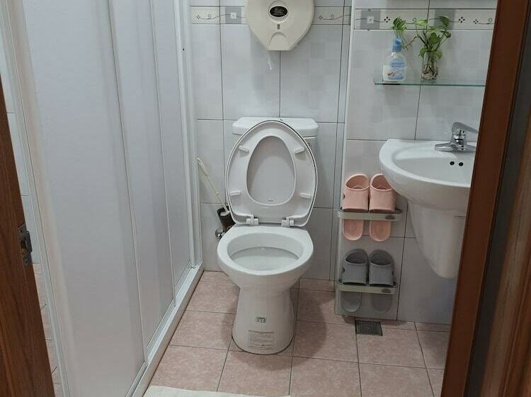 آپارتمان کلاسیک 1 خوابه, Blackfoot Homestay