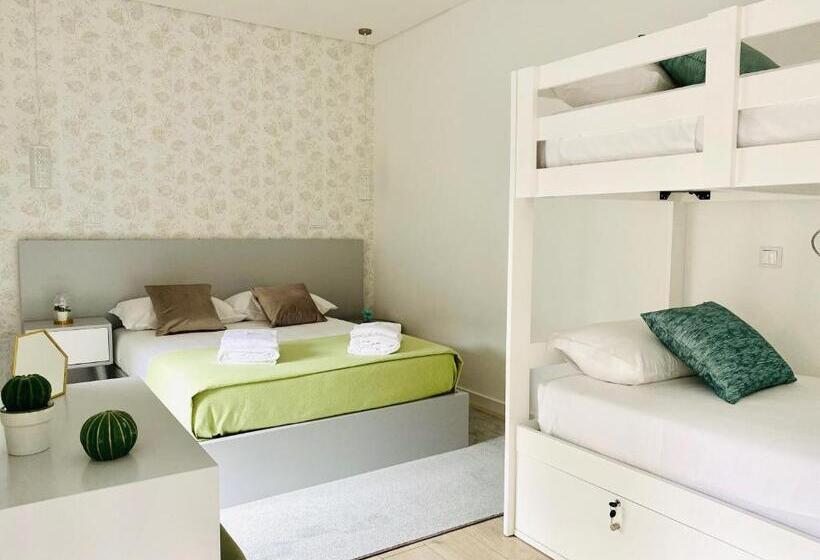 Семейный Номер, Family Hostel Costa Nova