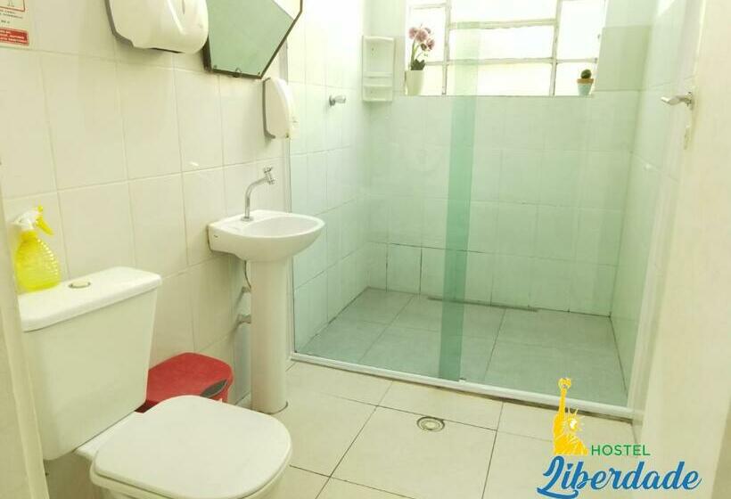 Cama em Quarto Compartilhado, Hostel Liberdade