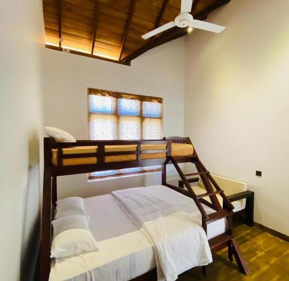 Трехместный Номер Базовый, La Seran Eco Resort