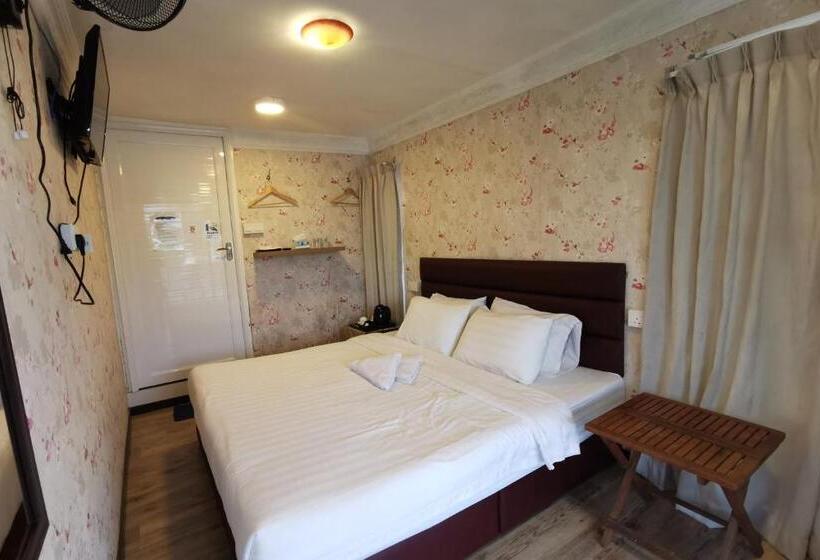 Номер Deluxe Кровать Кинг, Oyo 89969 Mount Hill Villa Kundasang
