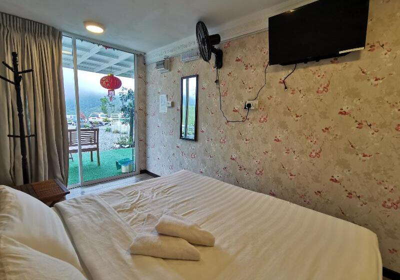Стандартный Номер Кровать Кинг, Oyo 89969 Mount Hill Villa Kundasang