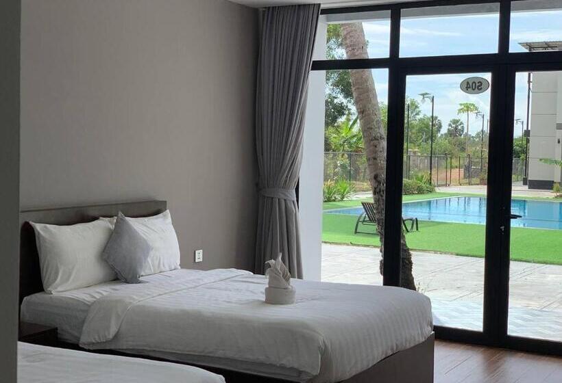 اتاق سوپریور با چشم‌انداز استخر, Adventure Dome Resort