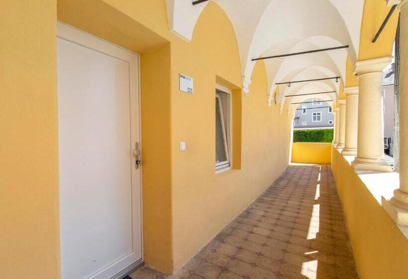 Люкс, Limehome Villach Kirchenplatz