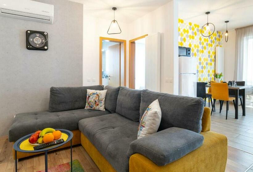 ２ベッドルームアパートメント, Tci Apartments