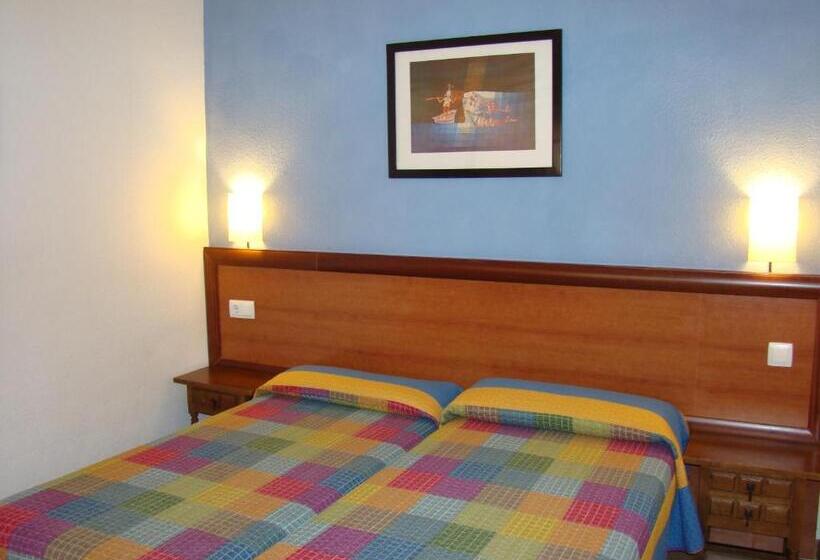 اتاق استاندارد, Hostal Platja