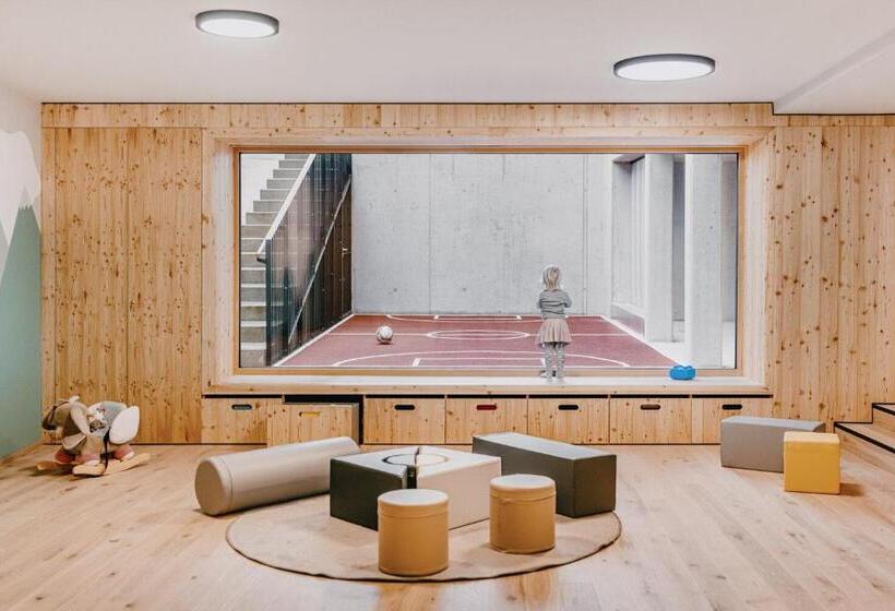 استودیوی استاندارد, Das Bleibt Alpine Suites