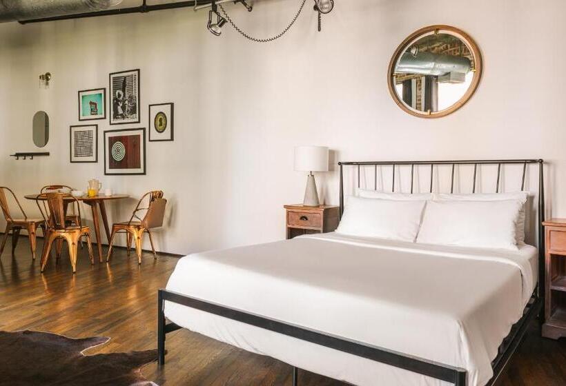 استودیوی استاندارد, Reside Houston Downtown, A Wyndham Residence