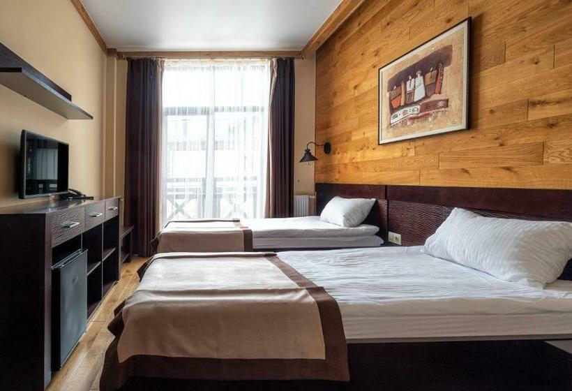 اتاق استاندارد با بالکن, Chalet Du Mont