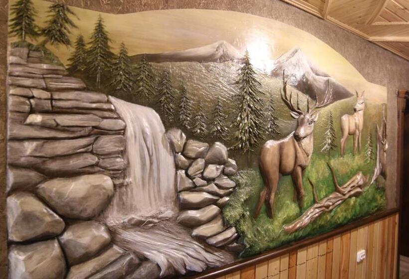 Quarto Familiar Superior, Zatyshok Nad Prutom