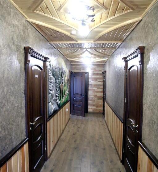 Quarto Familiar Superior, Zatyshok Nad Prutom