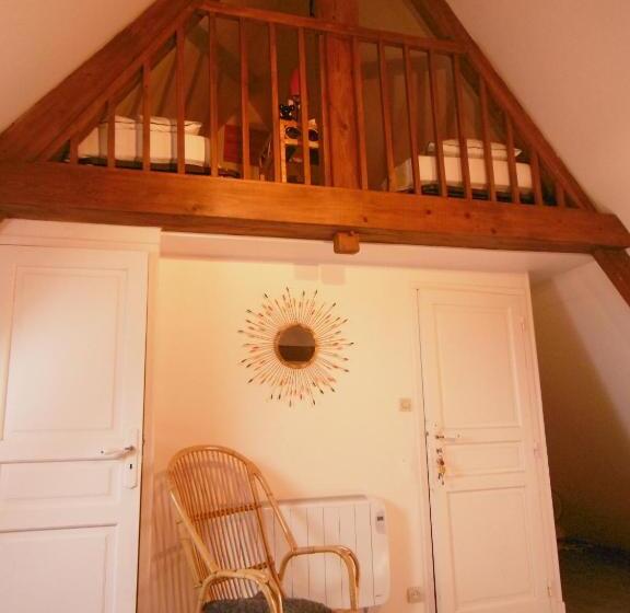 标准间, Manoir De L Hermerel