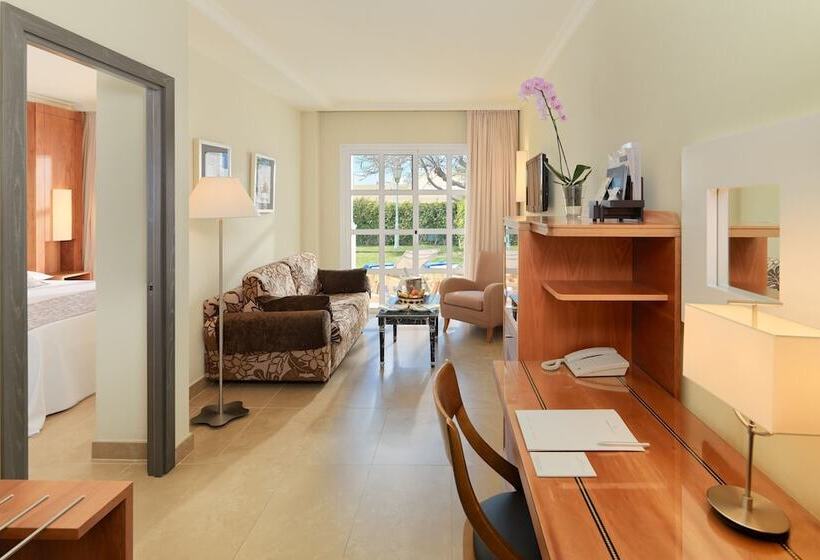 سوییت جونیور, Adrián Hoteles Jardines De Nivaria