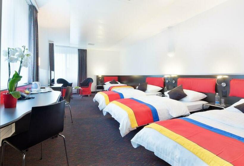 اتاق استاندارد چهار تخته, Allegra Lodge