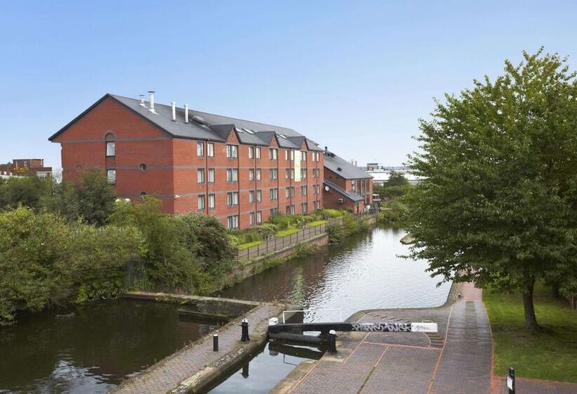 Номер Стандарт, Campanile Hotel   Birmingham