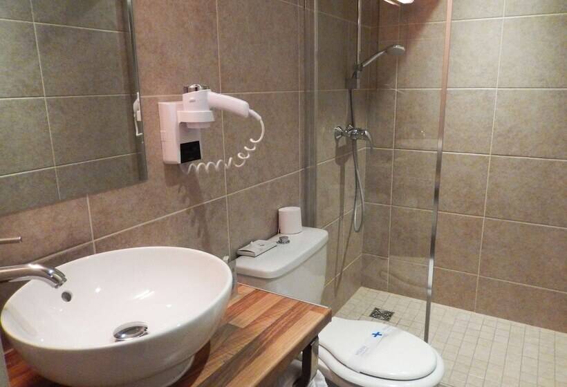 اتاق استاندارد, Kyriad Chalon Sur Saone Centre