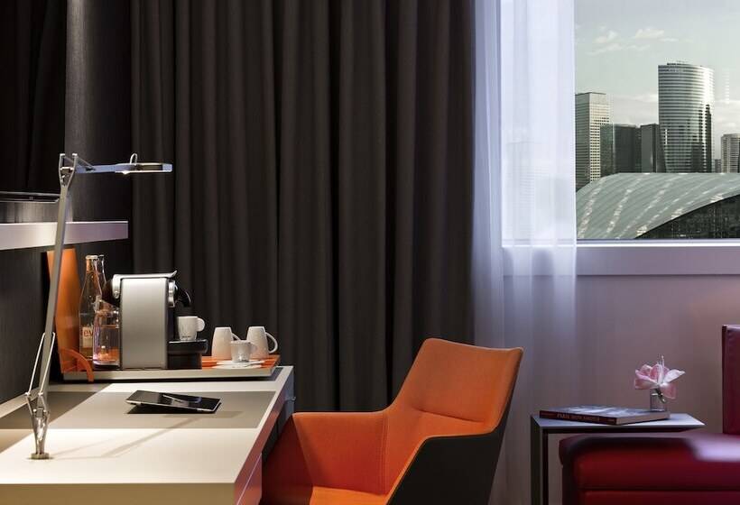 景色の見えるデラックスルーム, Pullman Paris La Defense