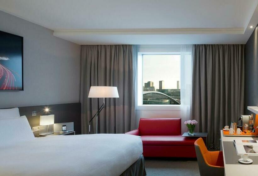 景色の見えるデラックスルーム, Pullman Paris La Defense