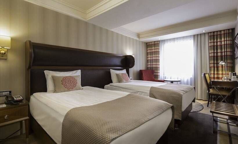 اتاق سوپریور, Titanic Comfort Sisli