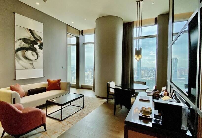 سوییت لوکس, Jumeirah Guangzhou