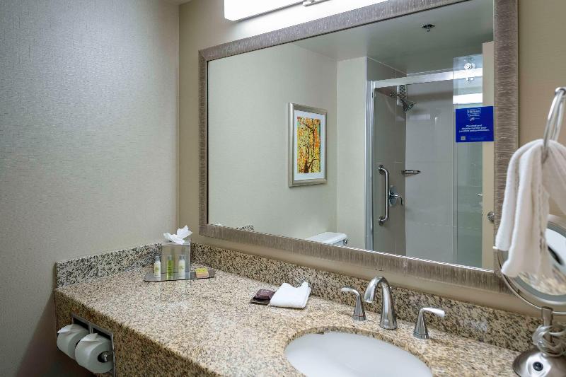 اتاق لوکس با تخت بزرگ, Jumeirah Guangzhou
