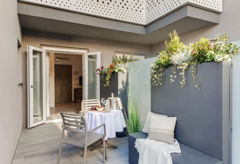 Четырехместный Номер Deluxe, Romagna Suite