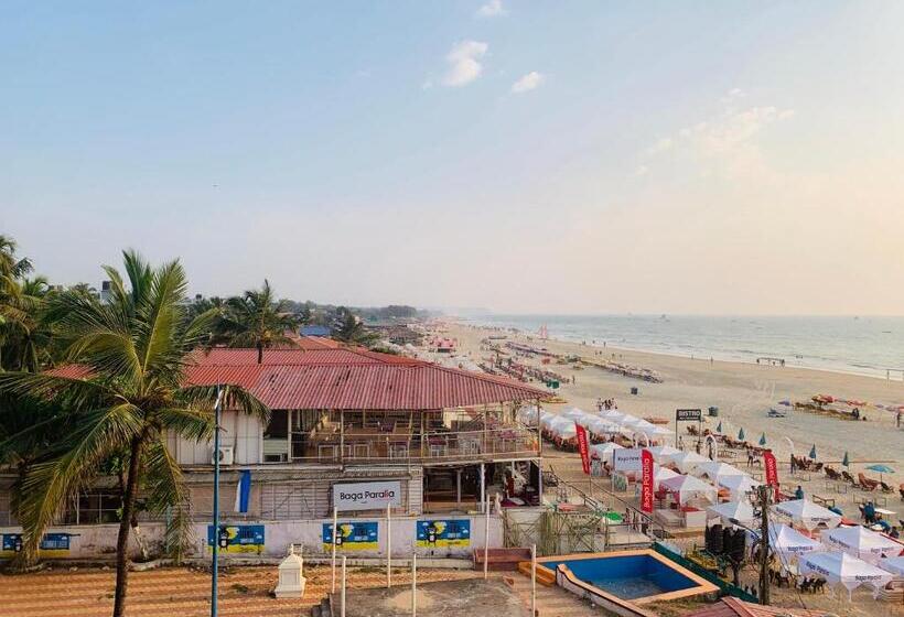 اتاق لوکس با چشم‌انداز دریا, Baga Beach Sunset