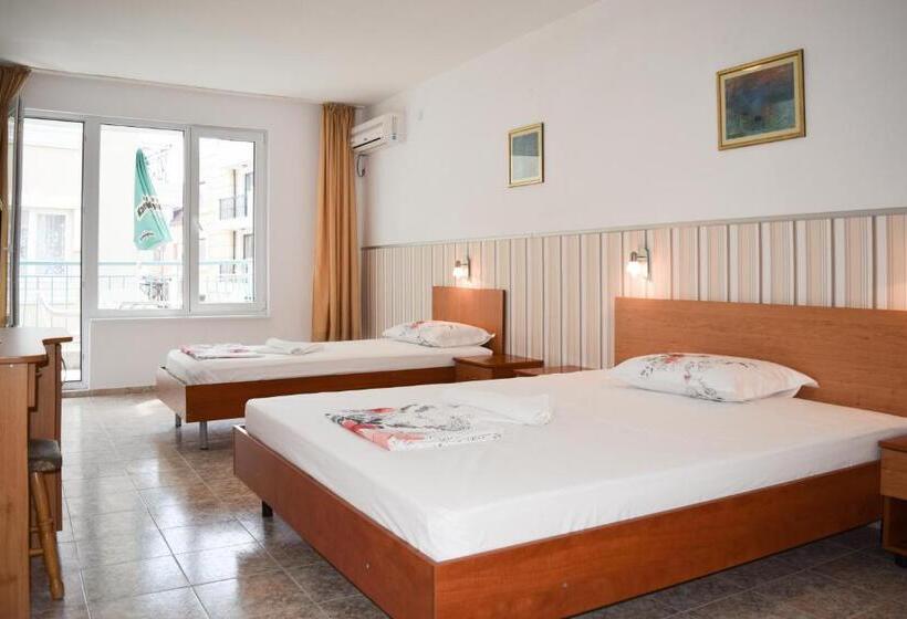 Номер Стандарт Трехместный, Stella Di Mare Guest House