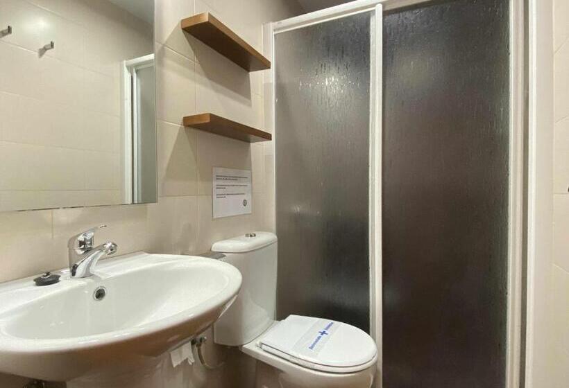 Апартаменты 2 Спальни, Apartamento Para 4 Personas Con Jardín Privado Y Barbacoa Cerca De La Playa
