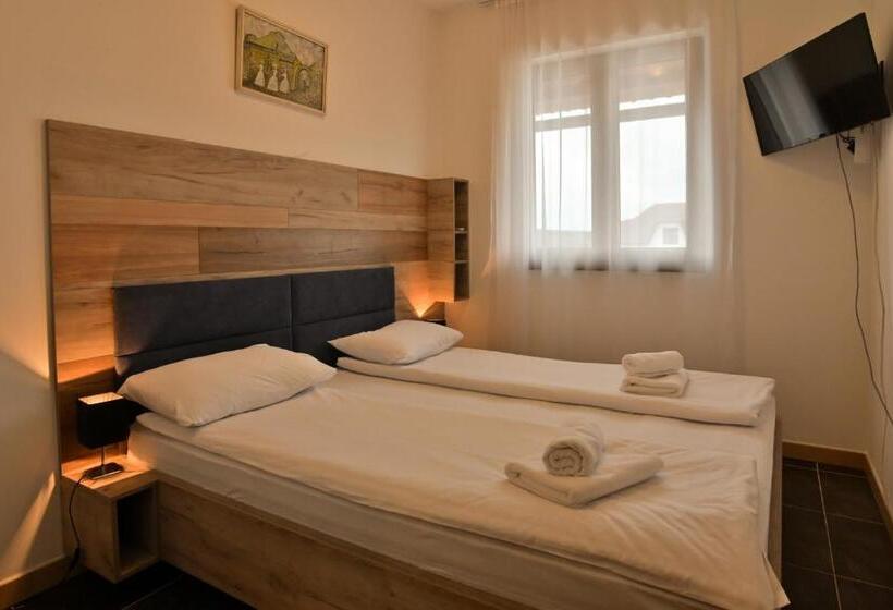 آپارتمان 2 خوابه, Zlatibor Hills