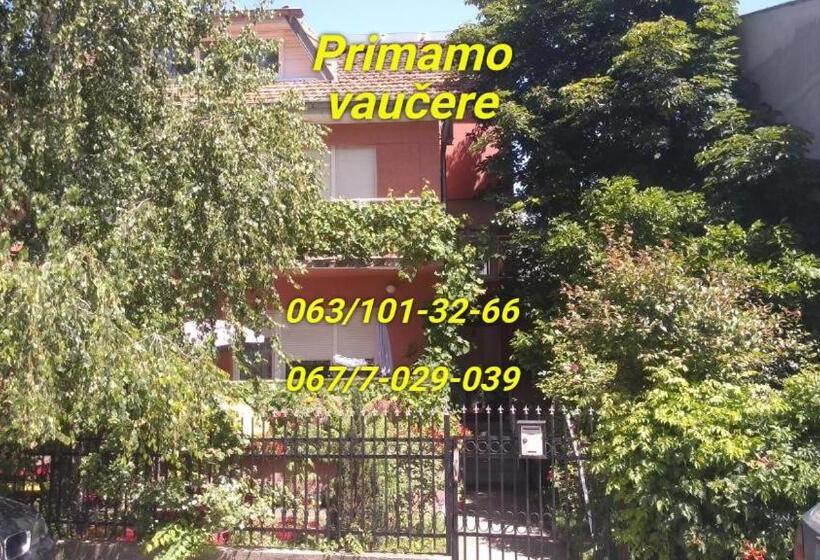آپارتمان 1 خوابه, Apartmani Mimi