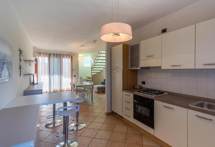 Апартаменты 2 Спальни, Bungalow S3