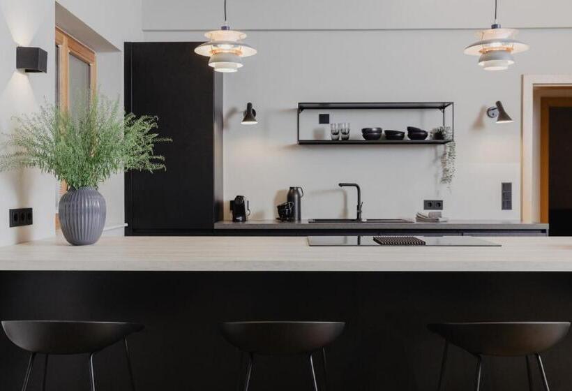 ویلای 3 خوابه, Rosamunde Apartments