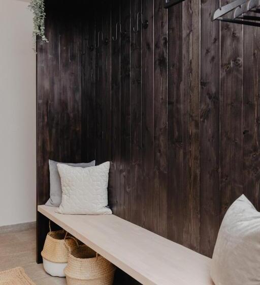ویلای 3 خوابه, Rosamunde Apartments