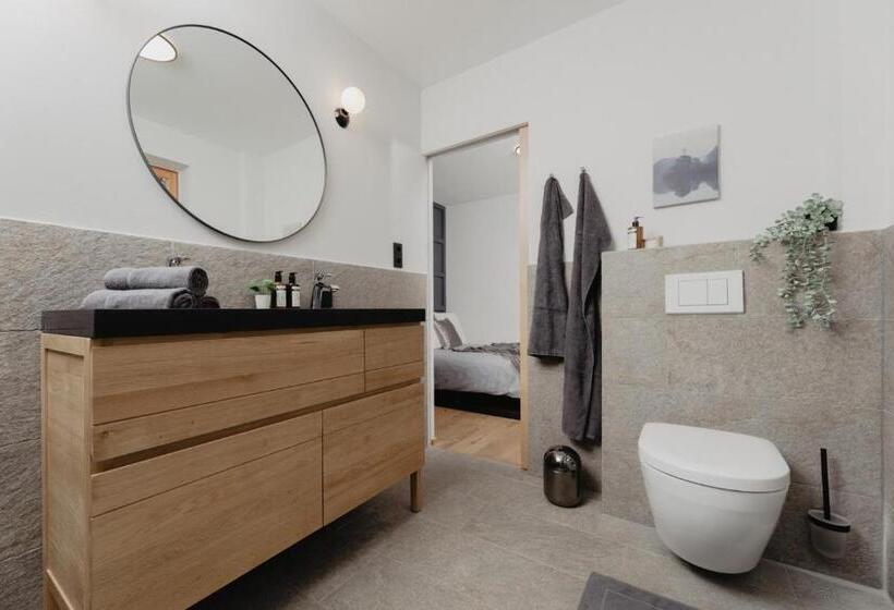 ویلای 3 خوابه, Rosamunde Apartments