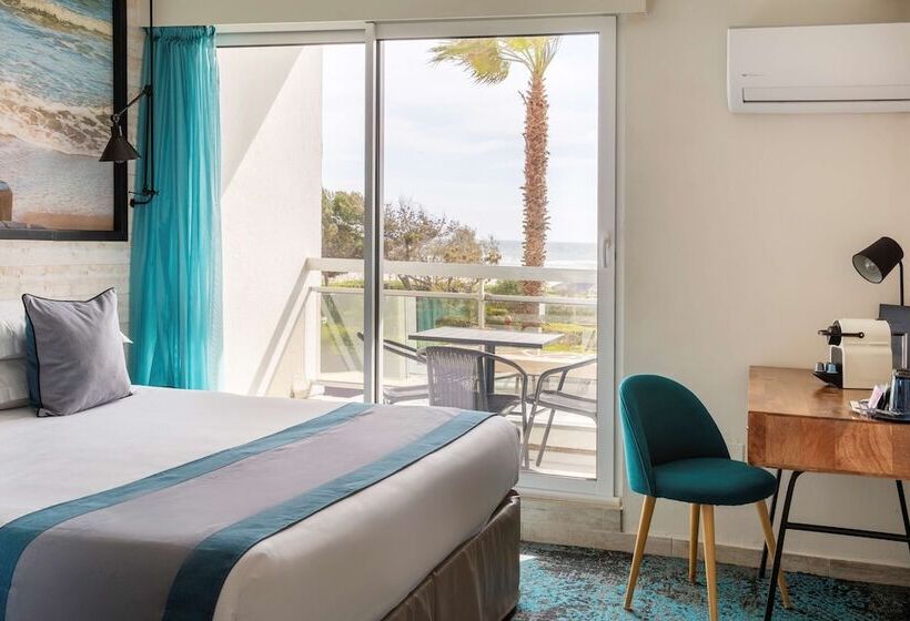 اتاق استاندارد با چشم‌انداز دریا, Best Western Plus Hotel Canet Plage