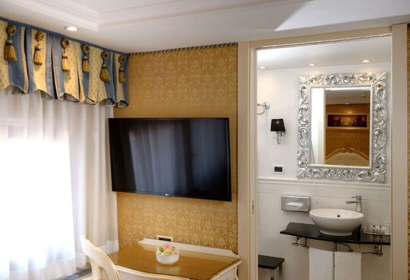 اتاق استاندارد یک نفره, Olimpia Venice, Bw Signature Collection 3sup