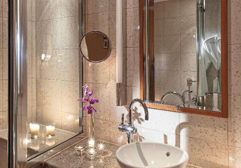 سوئیت جونیور با تخت بزرگ, Sofitel Athens Airport