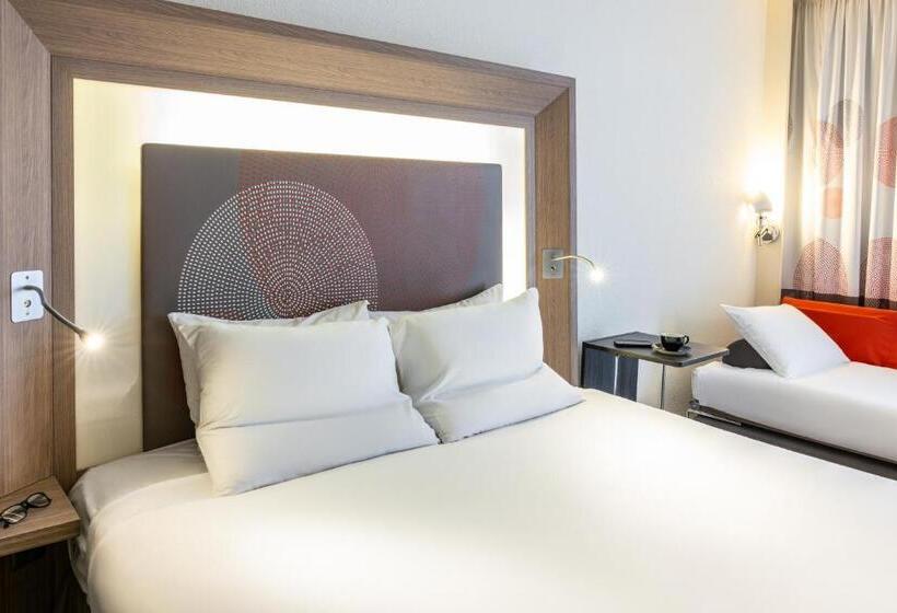 Номер Superior, Novotel Leeds Centre