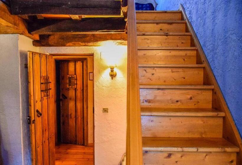 Номер Стандарт Трехместный, Posada Real El Rincón De Babia