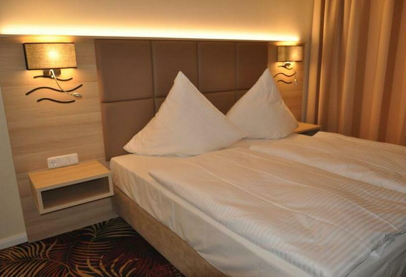 标准工作室, Avalon Hotel Bellevue