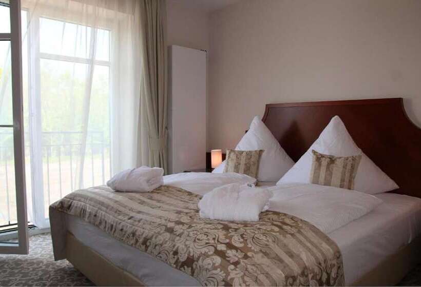 标准工作室, Avalon Hotel Bellevue