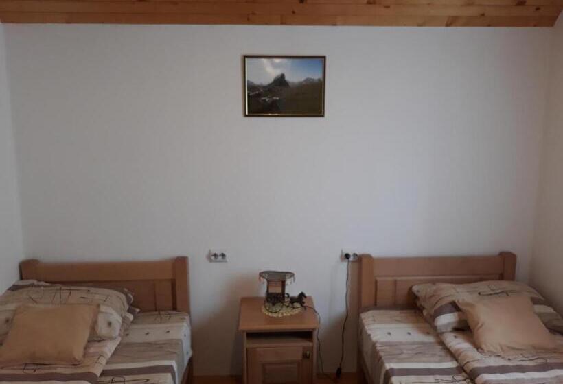 اتاق استاندارد با چشم‌انداز, Rooms Skorpijon