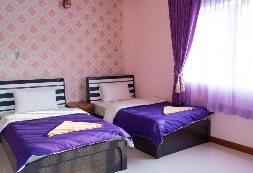 Номер Basic, Rak Ban Kerd House